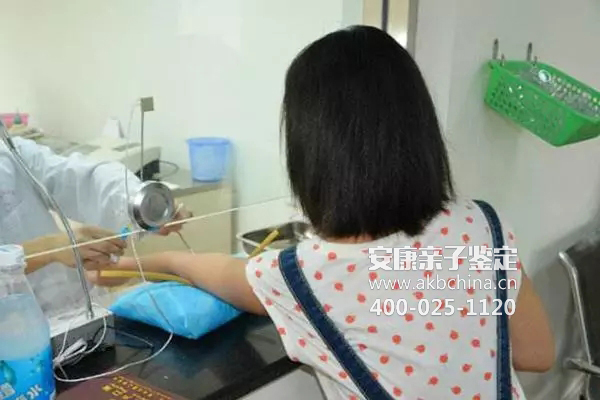 郑州郑州无创亲子鉴定多少钱,哪家医院可以做 